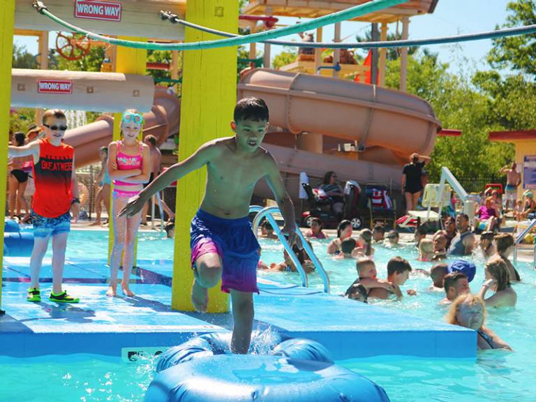 Paradise Lagoon | Noah's Ark WaterPark